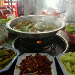 名锅柴火鸡电话,地址,营业时间 荆门美食 