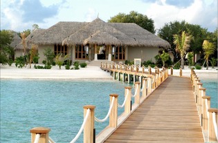 **马尔代夫包岛浪漫热带天堂