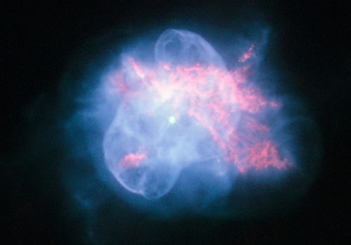 NASA发布多张星云图片 