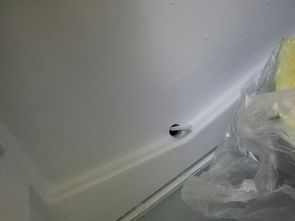 冰箱冷藏室除霜的小孔那条线拔掉有什么用 