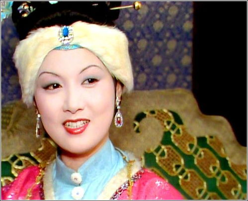 王夫人让王熙凤来管理荣国府,这里却透露了贾母高超的管理艺术 