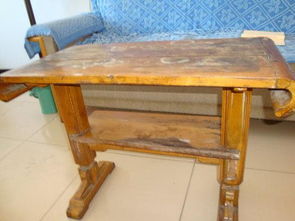 木质桌子被磕掉一块板怎么办,露出木头了 