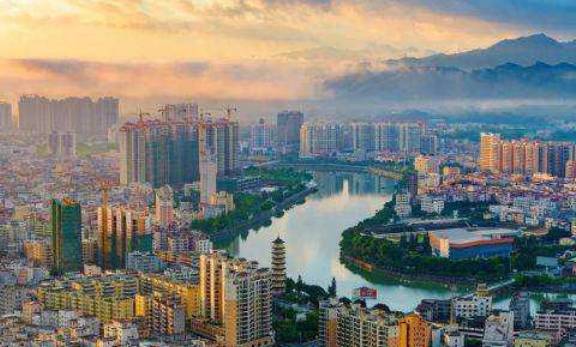 广东最大的城市,相当于2个广州9个深圳,却仅为四线城市