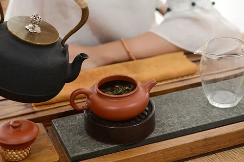 喝普洱茶为什么不能饮烫茶或冷茶 有什么坏处吗 最佳饮茶温度是多少