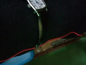 手表的皮表带被水泡开了怎么办 