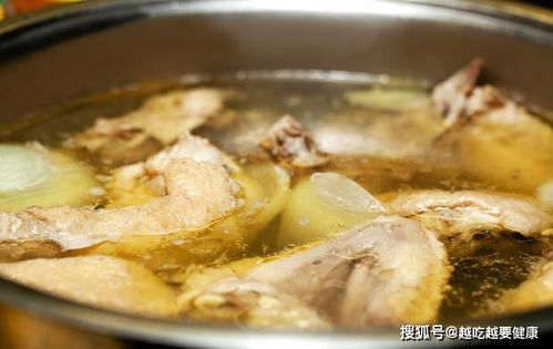 炖肉汤,中途加 冷水 或 热水 ,真会影响鲜味吗 很多人弄错