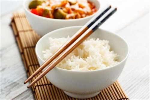 米饭吃多了有什么坏处 米饭不建议吃的太多