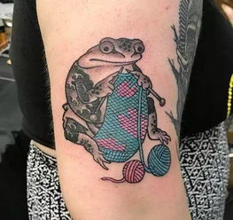 纹身师才是 旅行青蛙 的高端玩家,因为更野 更浪 更骚 