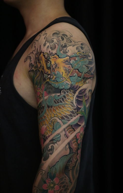 麒麟鲤鱼花臂纹身设计流程