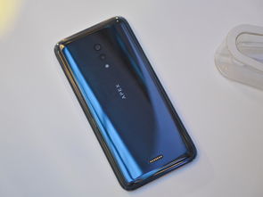 vivo APEX 2019发布 超级一体 全身黑科技