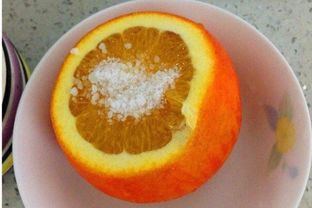 专家建议橙子加盐蒸着吃，橙子加盐蒸连皮吃吗(橙子加盐蒸有啥副作用)