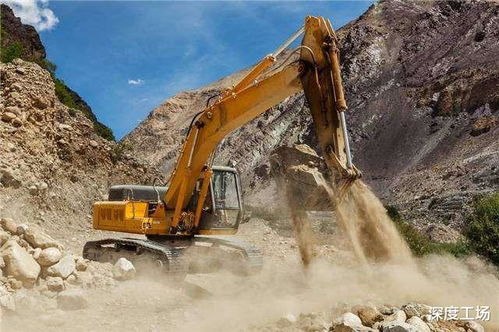 印度在达拉克投入多台山体切割机修路 还配备1000台地雷探测器