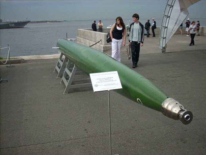 鱼一11火箭助飞鱼雷图片