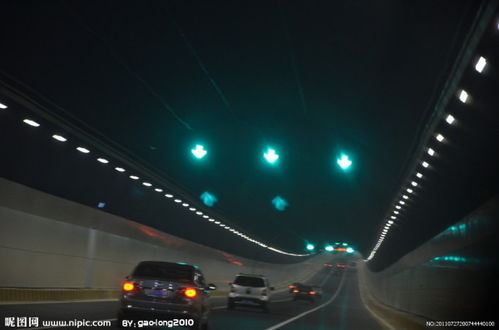 青岛胶州湾海底隧道可以骑摩托车吗 