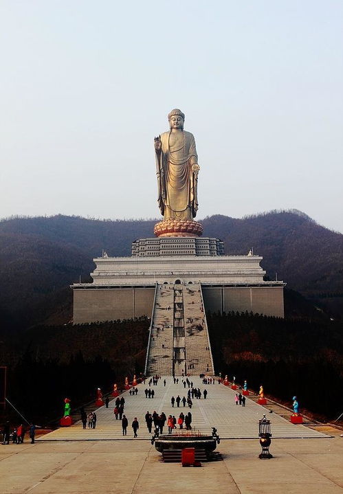 河南平顶山京灵山大佛