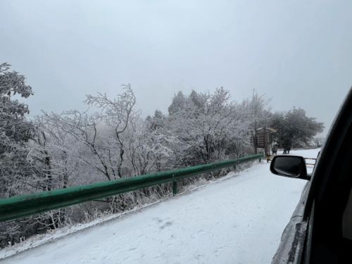 衡阳下雪了