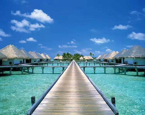 马尔代夫有哪些拽伞的热门景点（带我去看一下马尔代夫）