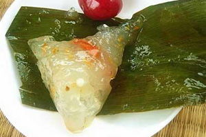 透明的水晶粽子用什么米做的 水晶粽子的做法和包法