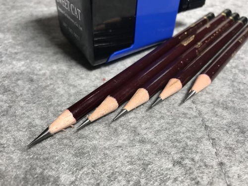 为什么画素描的铅笔不能用削笔刀(画素描为什么不能用转笔刀)