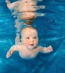 新生儿游泳有哪些好处