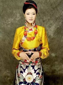 降央卓玛最美相册 含精选藏族歌曲 收藏