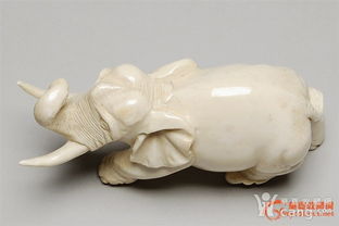 象牙摆件,长10.5cm