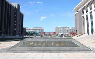 家庭条件不好的学生,想要读 师范大学 ,可以读公费师范生