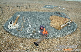 英国奥德赛轮使用1000吨的岩石卵做石雕塑