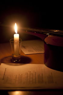蜡烛,吉他,诗歌,灵感 