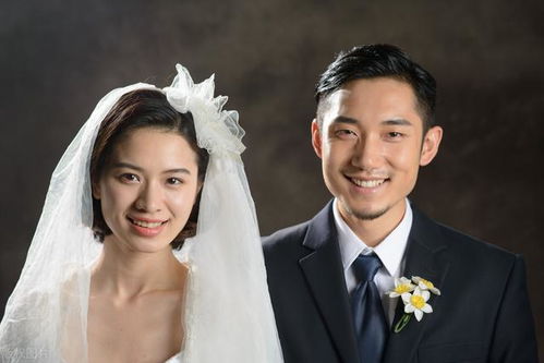 专家建议结婚年龄降到18岁，请问专家，你同意女儿18岁结婚吗(结婚年龄下调至18岁能拿结婚证吗?)