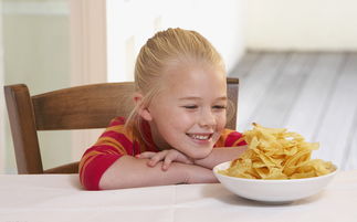 这几类食物不要再吃了 孩子越吃越笨