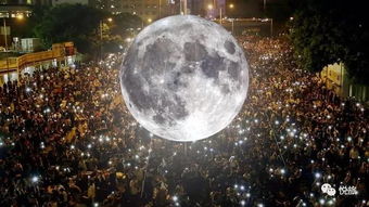 揭秘 7米巨型月亮降临香港,这可能是你离月球最近的一次