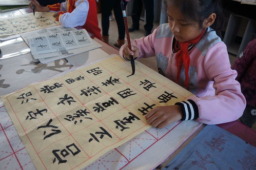 小学生豆腐块字体引关注,大学生自愧不如,这是吃了多少打印机