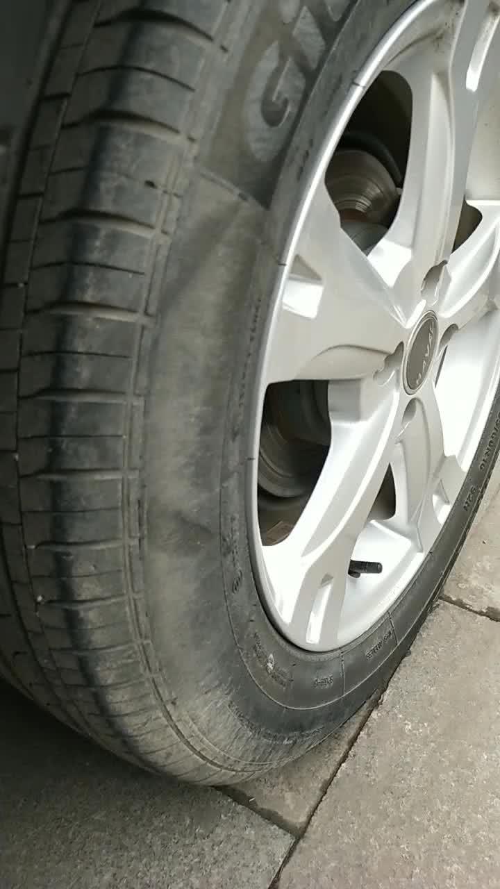 轮胎补几次不能用啊