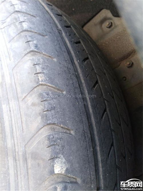 东风本田CR V两后轮胎外八字而且异常磨损
