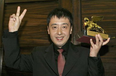 中国导演贾樟柯获得威尼斯电影节金狮奖 