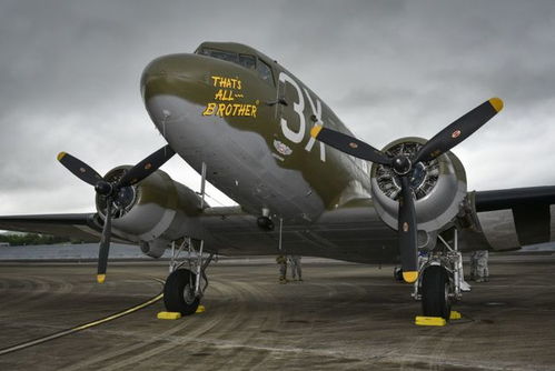 二战美军的顶级军用运输机 C 69 星座 远程运输机