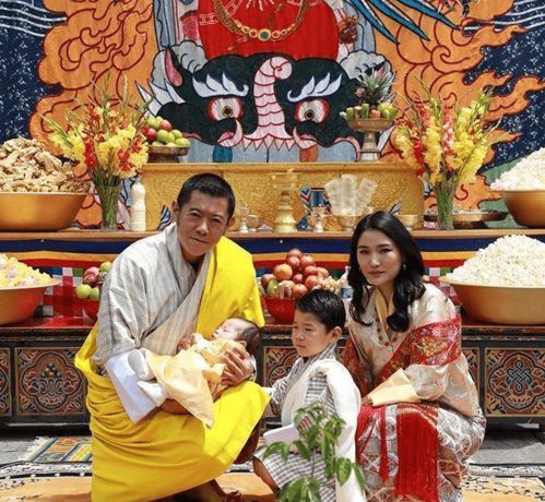 17岁的他问7岁的她 长大可否嫁给我,13年后她成了不丹国王后