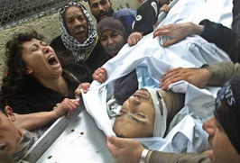 时事图片 巴勒斯坦人抓紧时间埋葬死去亲人 