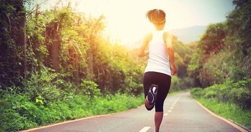 每天晨跑时,坚持做到 2忌 1宜 ,可能更有利于身体健康