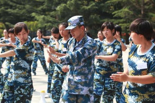 大一新生不建议和教官沟通