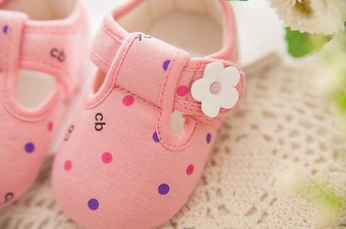 儿童健康鞋(听很多妈妈说给孩子穿儿童健康鞋比较好)