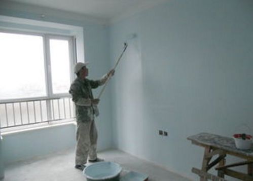 乳胶漆墙面如何正确贴墙布 舒尔茨漆教你正确施工方法