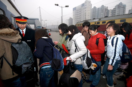 新假期即将来临 春假秋假美滋滋看,每次6天 学生的福利来了