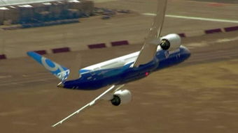 波音787客机模仿战斗机进行惊悚表演 
