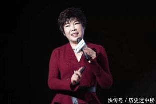 于丹为什么被北大学生轰下台，这是文化问题还是制度问题