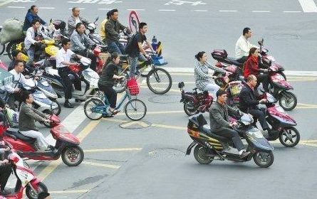 交警提醒 临近春节,这4种电动车禁止上路,违者严惩不贷