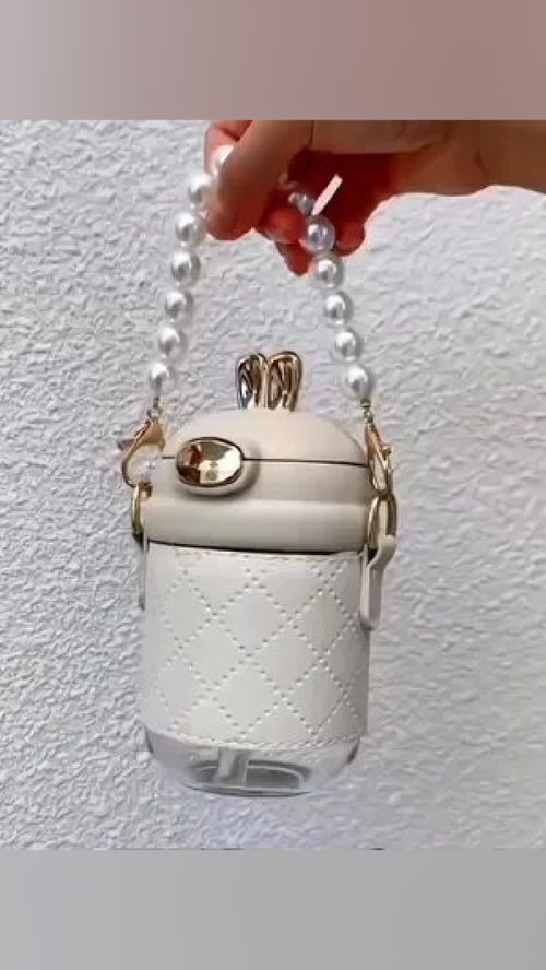 珍珠小香风水杯来喽,珍珠链条也太好看了 携带方便 网红水杯 吸管杯 