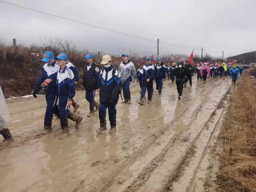 固原弘文中学徒步任山河