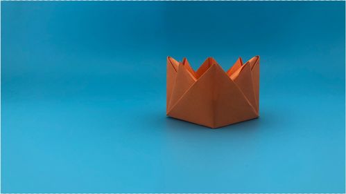 简单的折纸皇冠 